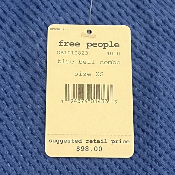 NWT Free People Prism Sweater Blue Bell Combo Size XS - Picture 9 of 12
